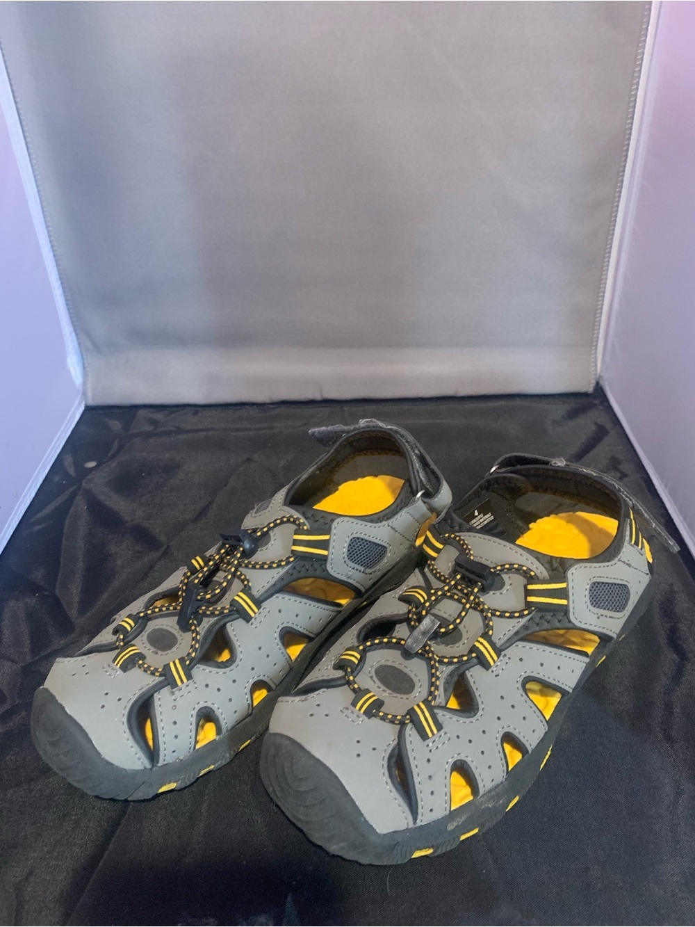 Khombu Gray and Yellow Kids Sandals